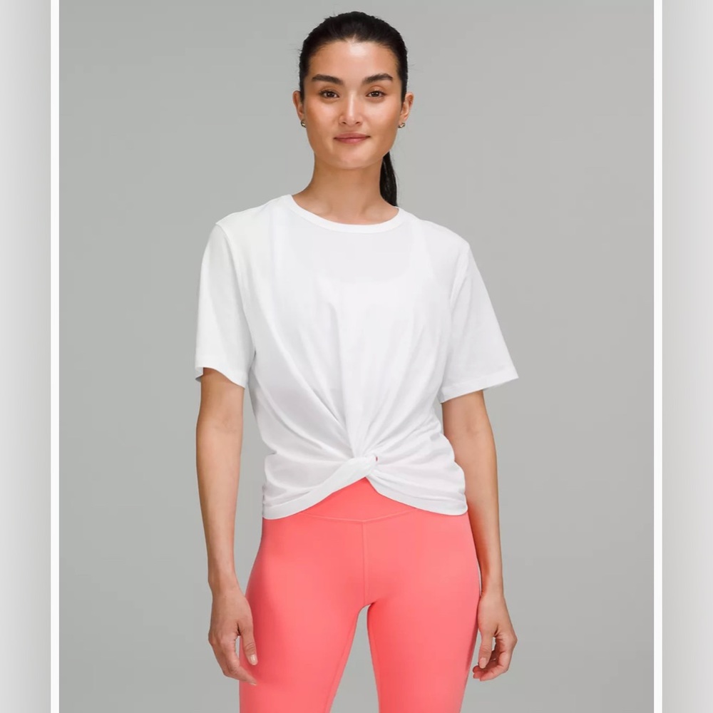 Women’s Lululemon Crescent TShirt